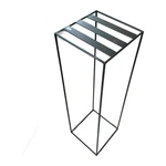 Estante tipo torre en hierro 70cm alto Estante tipo torre en hierro 70cm alto